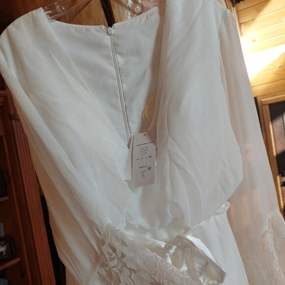 NWT Merrys ivory flowing lace and organza wedding dress size 12 - Picture 10 of 10